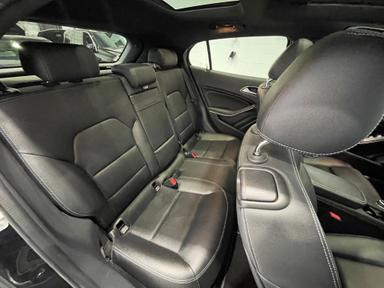 Mercedes-Benz GLA-Class 2017 - Thumbnail 26