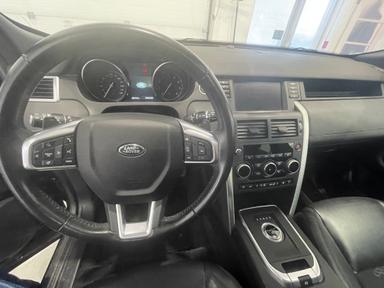 Land Rover Discovery Sport 2017 - Thumbnail 24