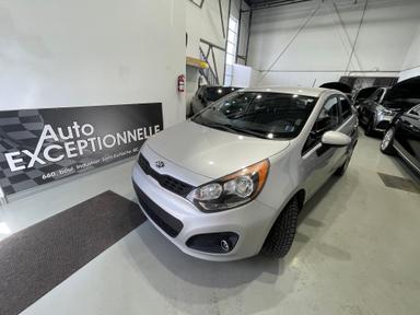 Kia Rio5 2012 - Thumbnail 2
