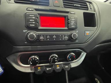 Kia Rio5 2012 - Thumbnail 29