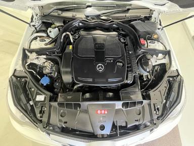 Mercedes-Benz E-Class 2014 - Thumbnail 18