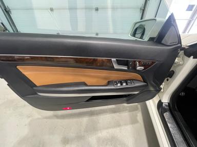 Mercedes-Benz E-Class 2014 - Thumbnail 28