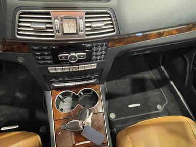Mercedes-Benz E-Class 2014 - Thumbnail 34
