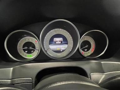 Mercedes-Benz E-Class 2014 - Thumbnail 36