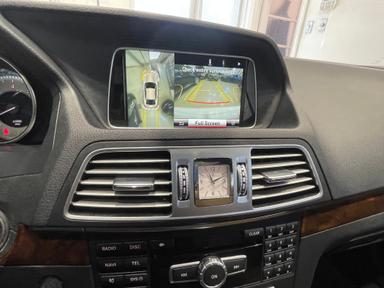 Mercedes-Benz E-Class 2014 - Thumbnail 41