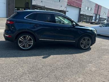 Lincoln MKC 2015 - Thumbnail 5