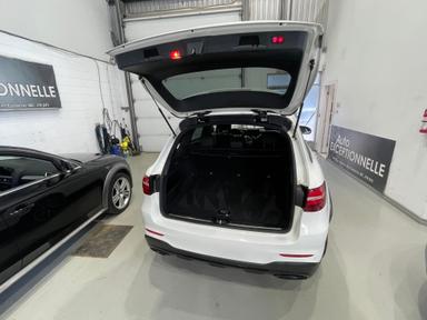 Mercedes-Benz GLC-Class 2019 - Thumbnail 19