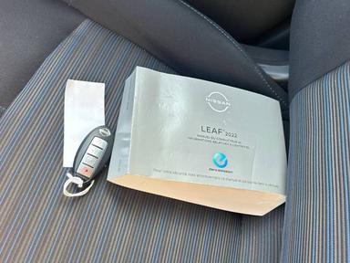 Nissan LEAF 2022 - Thumbnail 32