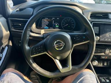 Nissan LEAF 2022 - Thumbnail 34