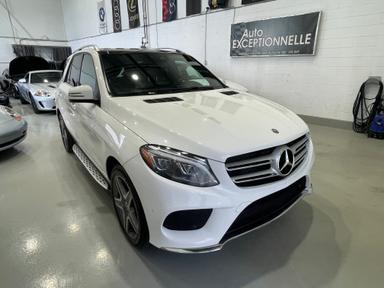 Mercedes-Benz GLE-Class 2018 - Thumbnail 2