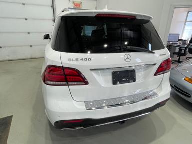 Mercedes-Benz GLE-Class 2018 - Thumbnail 11