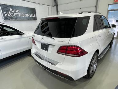 Mercedes-Benz GLE-Class 2018 - Thumbnail 12