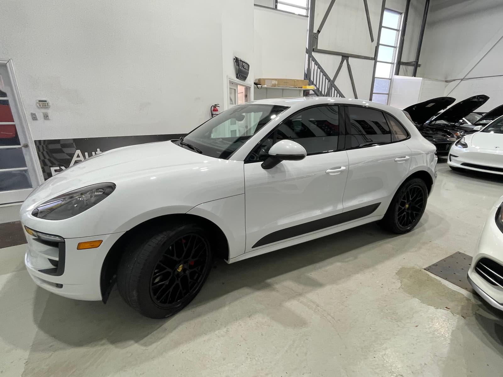 Porsche Macan 2017 - Image 7