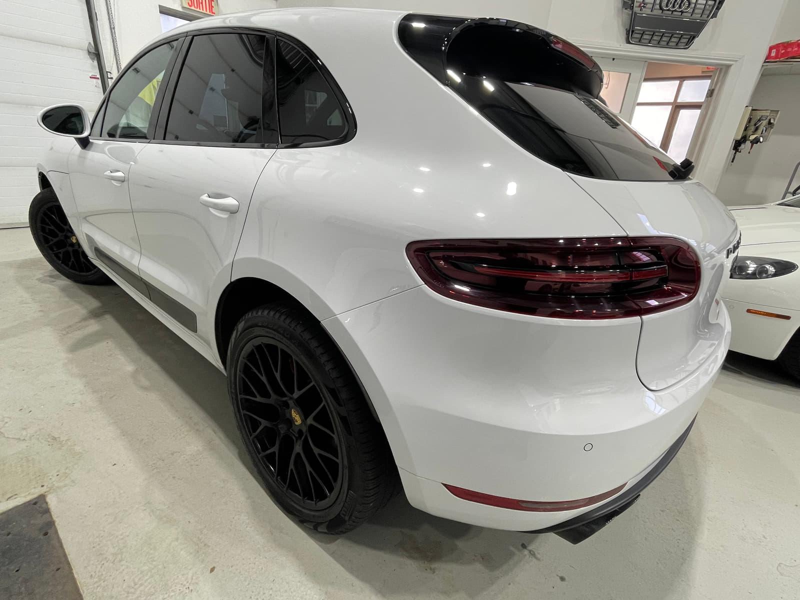 Porsche Macan 2017 - Image 10