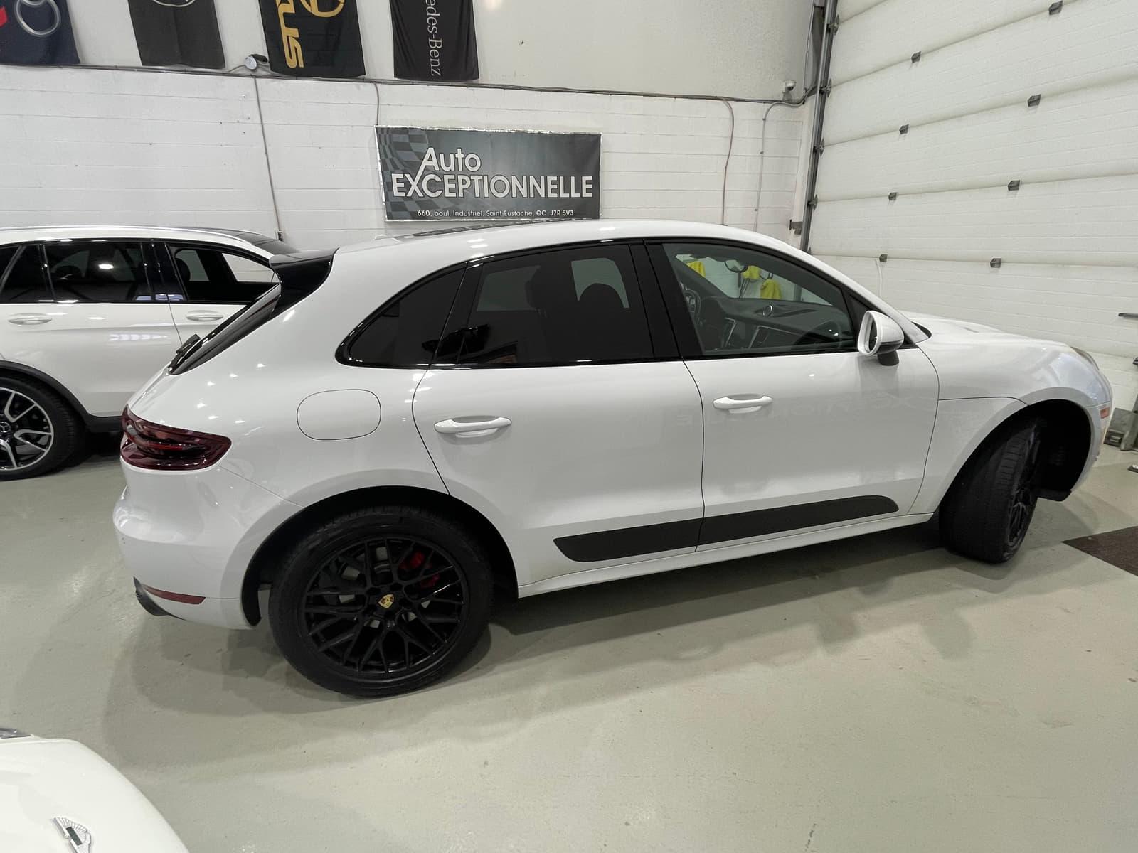 Porsche Macan 2017 - Image 14