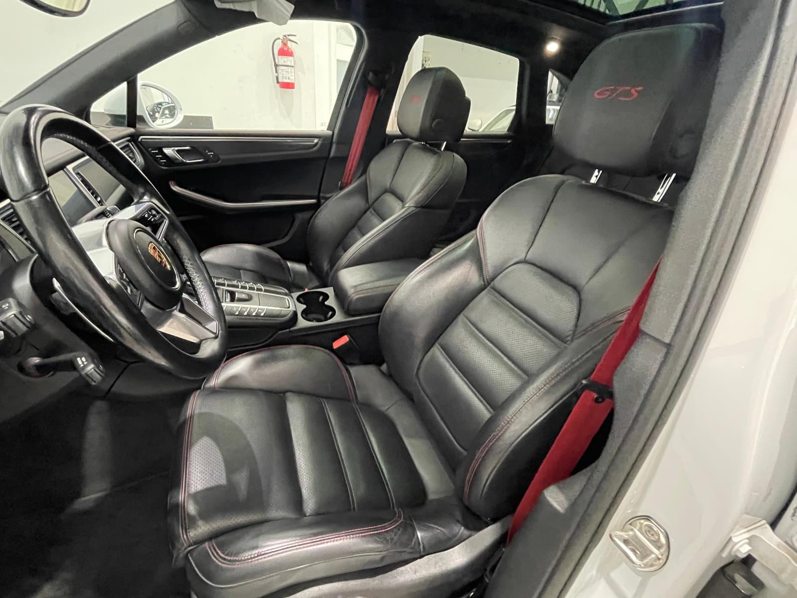 Porsche Macan 2017 - Image 17