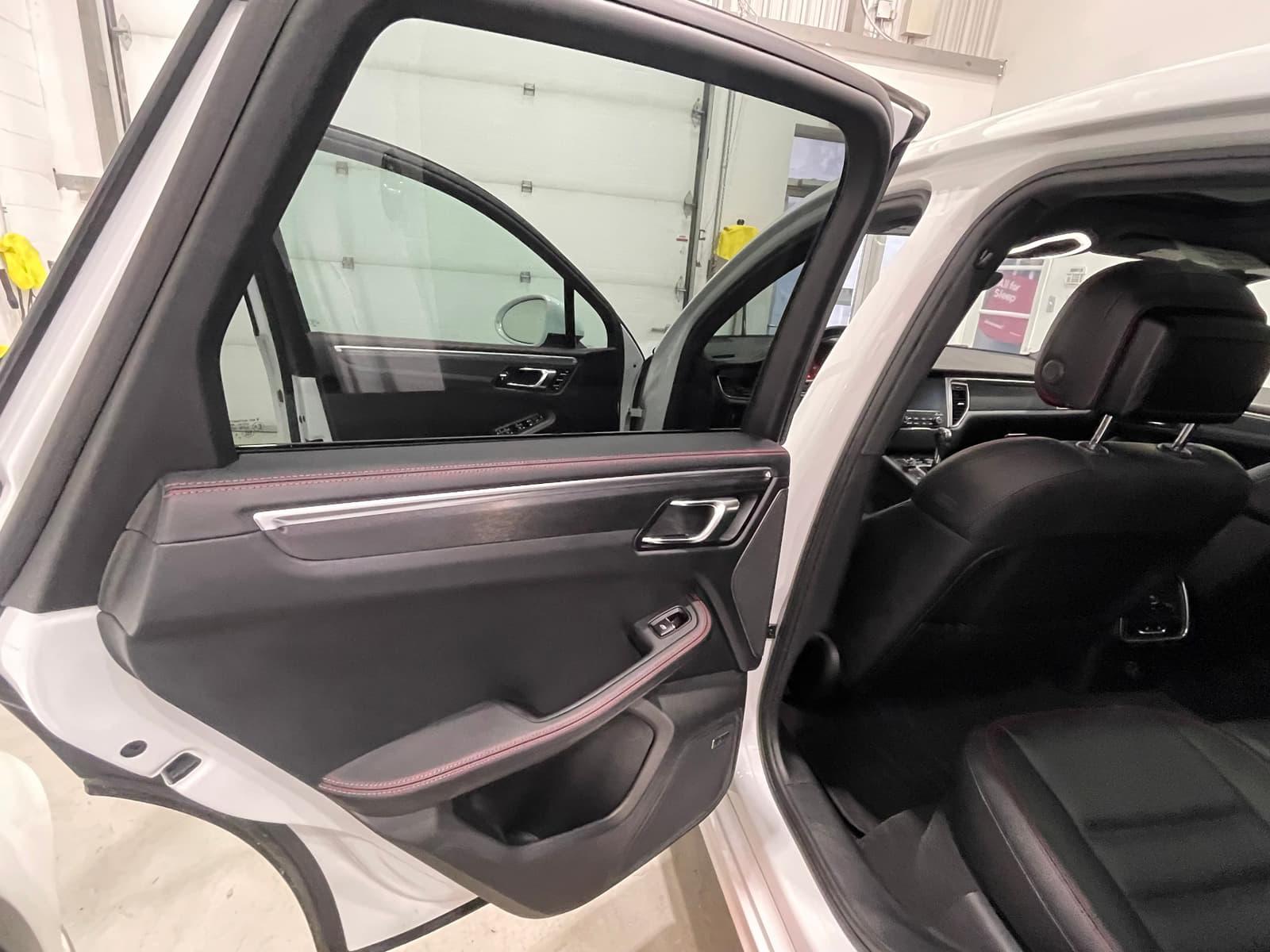 Porsche Macan 2017 - Image 23