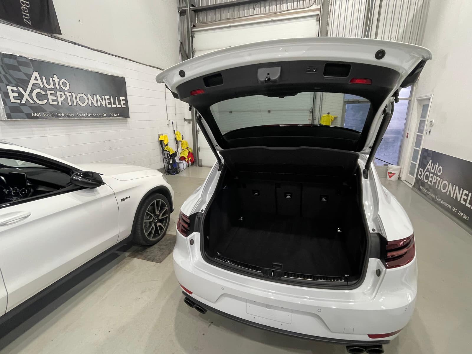 Porsche Macan 2017 - Image 29