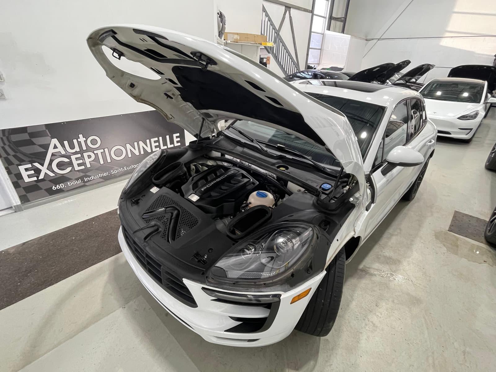 Porsche Macan 2017 - Image 33