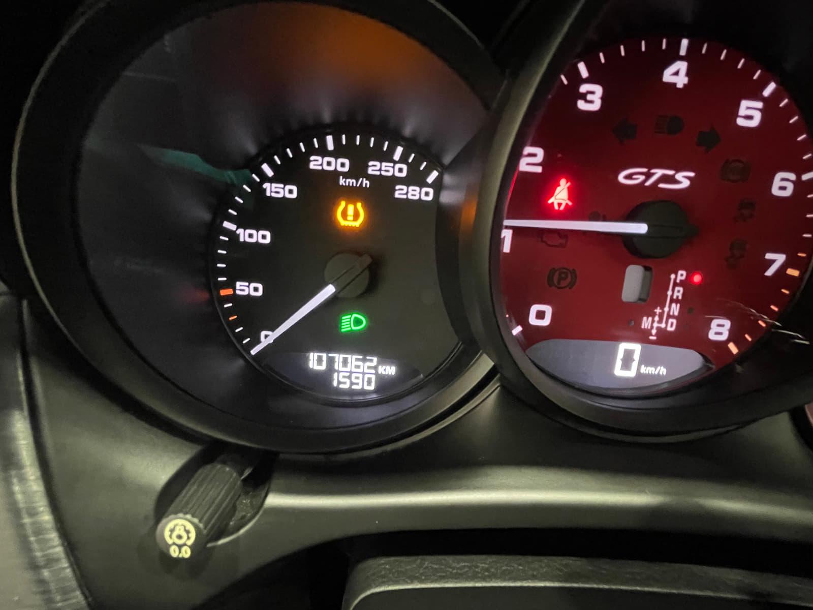 Porsche Macan 2017 - Image 39