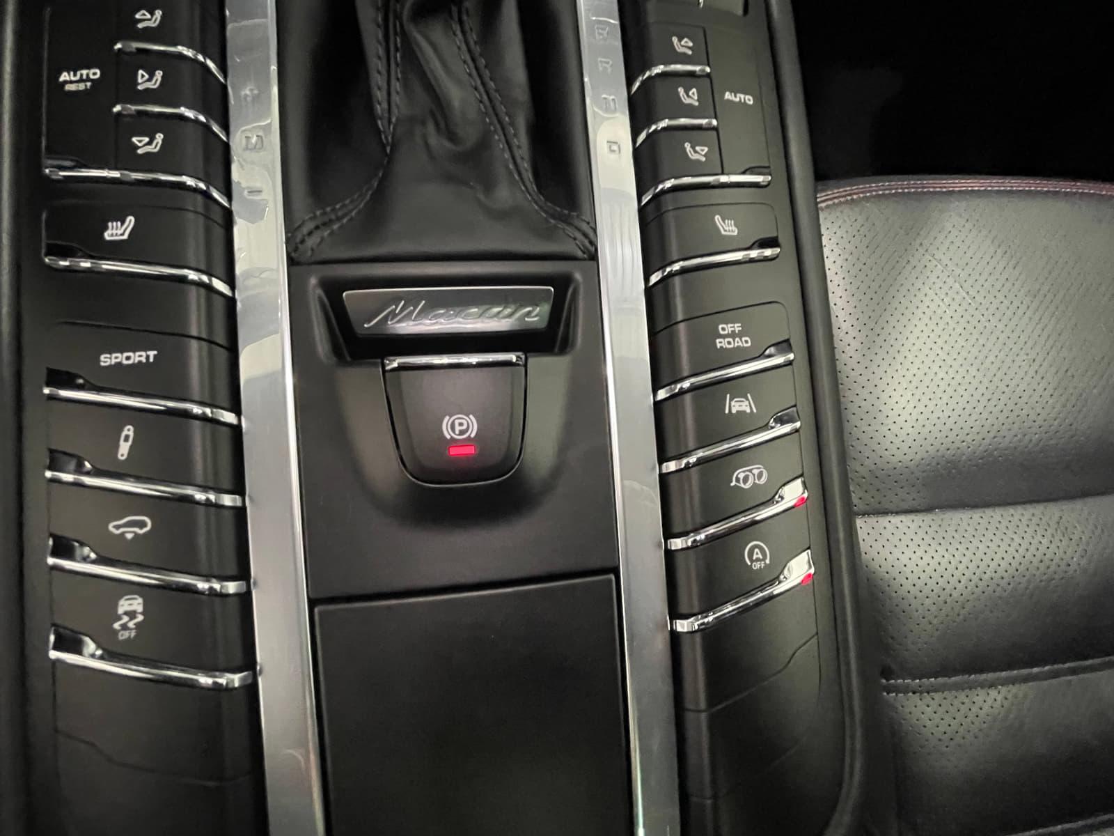 Porsche Macan 2017 - Image 42