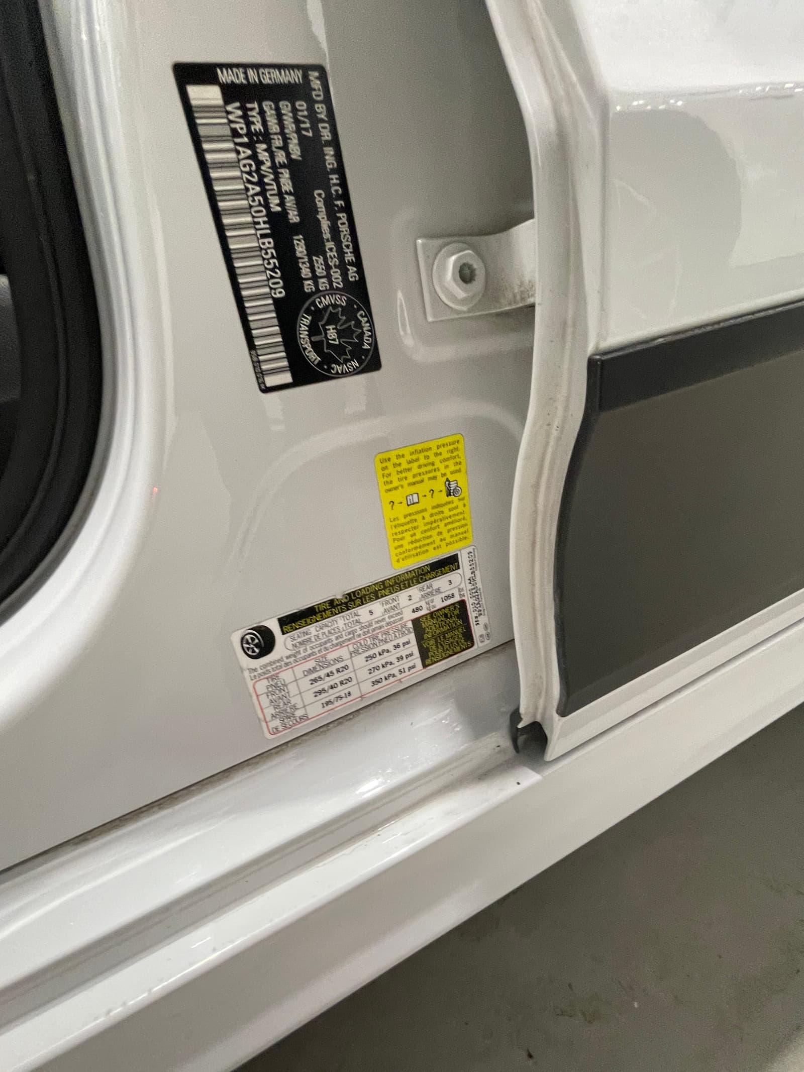 Porsche Macan 2017 - Image 47