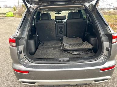 Mitsubishi Outlander 2022 - Thumbnail 12