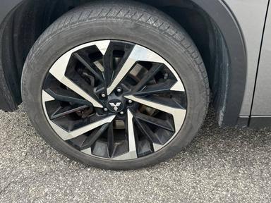 Mitsubishi Outlander 2022 - Thumbnail 13