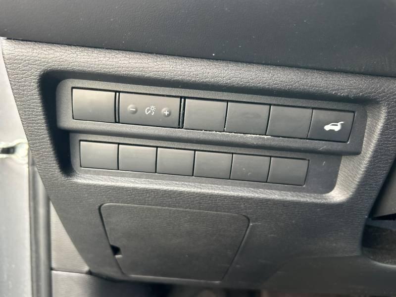 Mitsubishi Outlander 2022 - Image 17