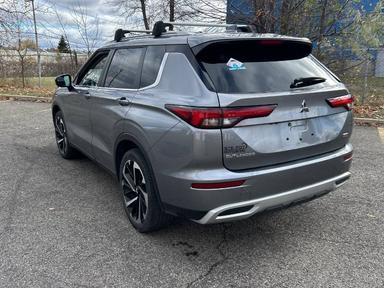 Mitsubishi Outlander 2022 - Thumbnail 5