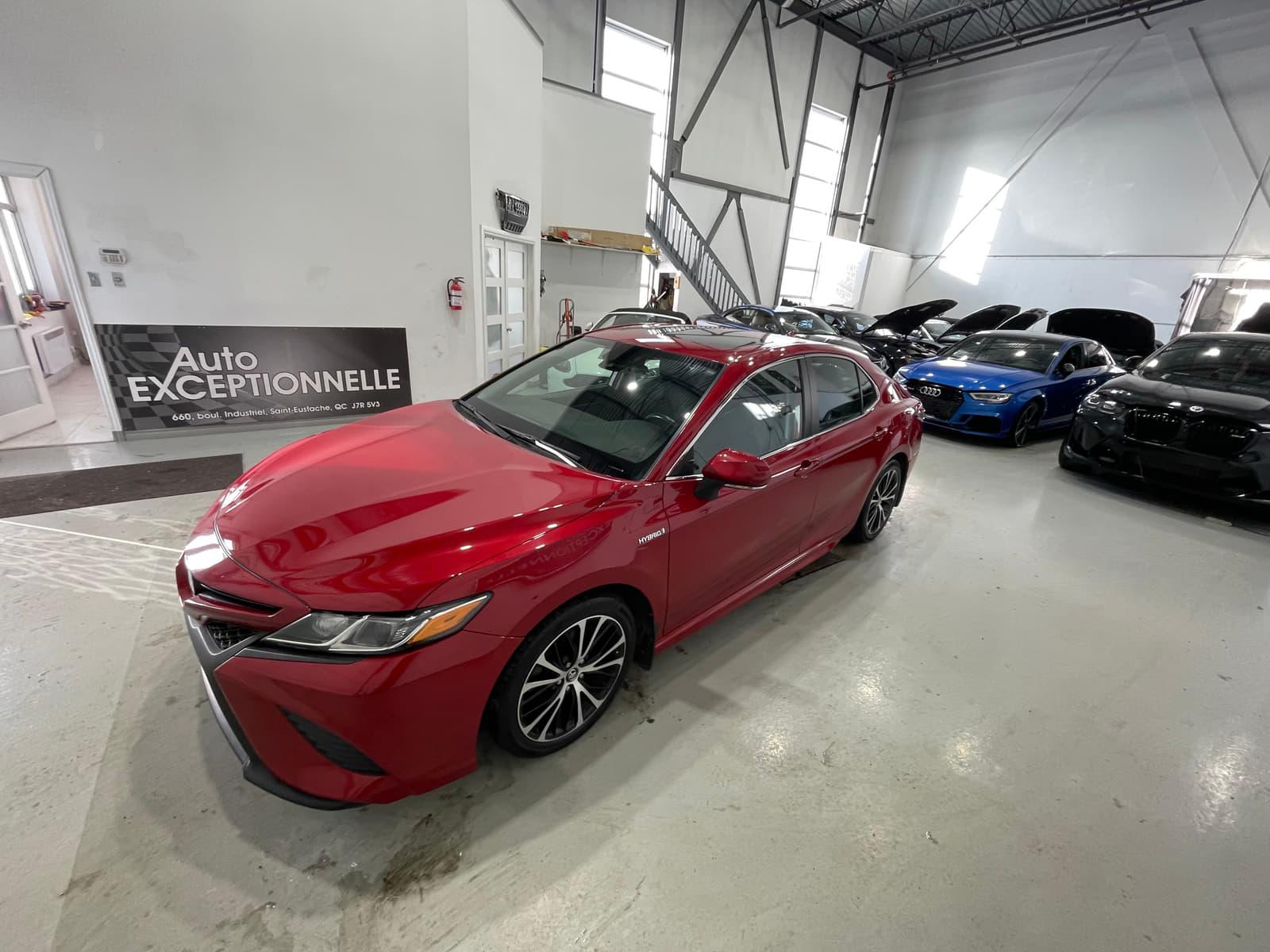 Toyota Camry Hybrid 2019 - Image 9