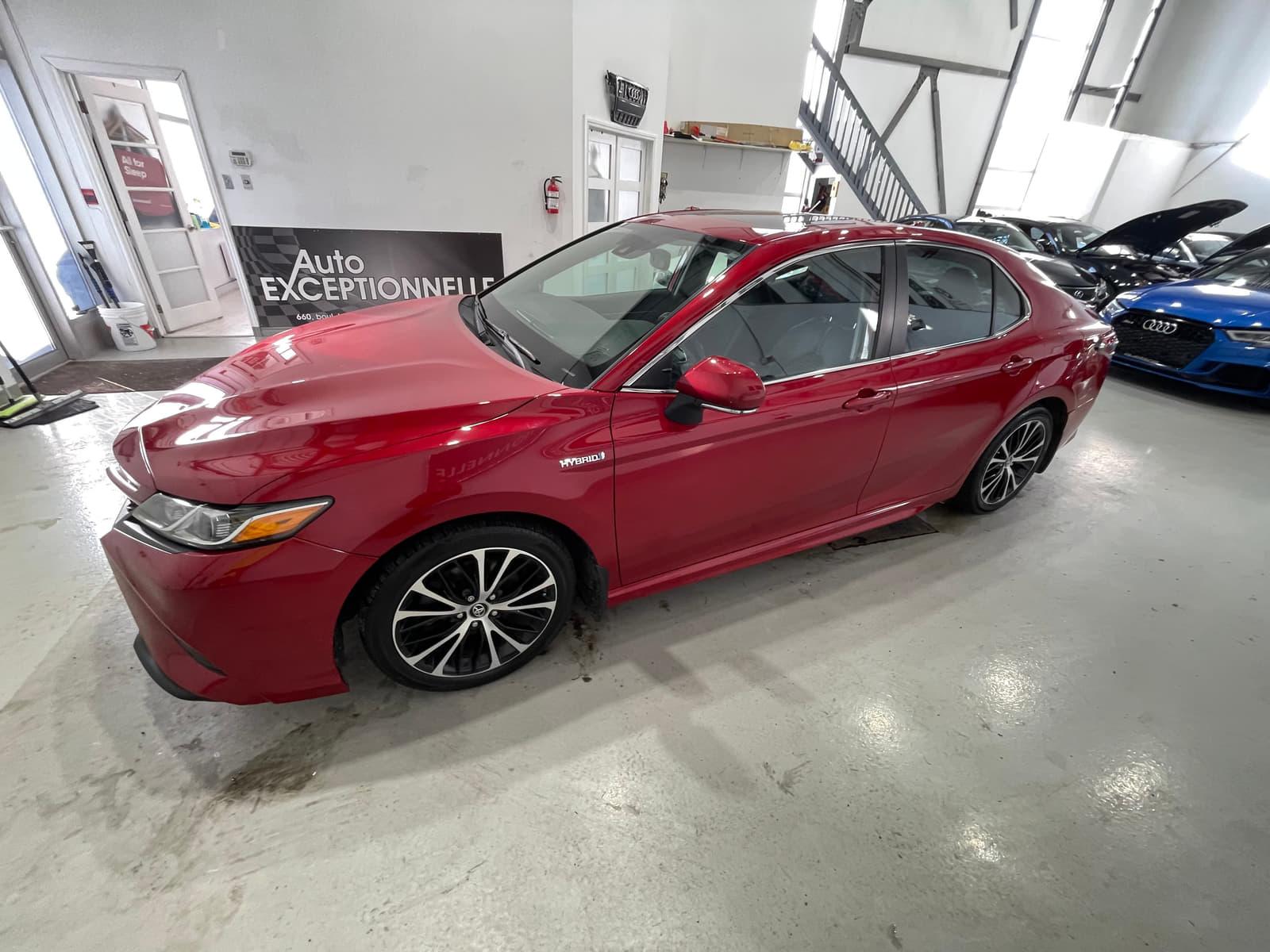 Toyota Camry Hybrid 2019 - Image 10