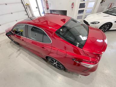 Toyota Camry Hybrid 2019 - Thumbnail 17