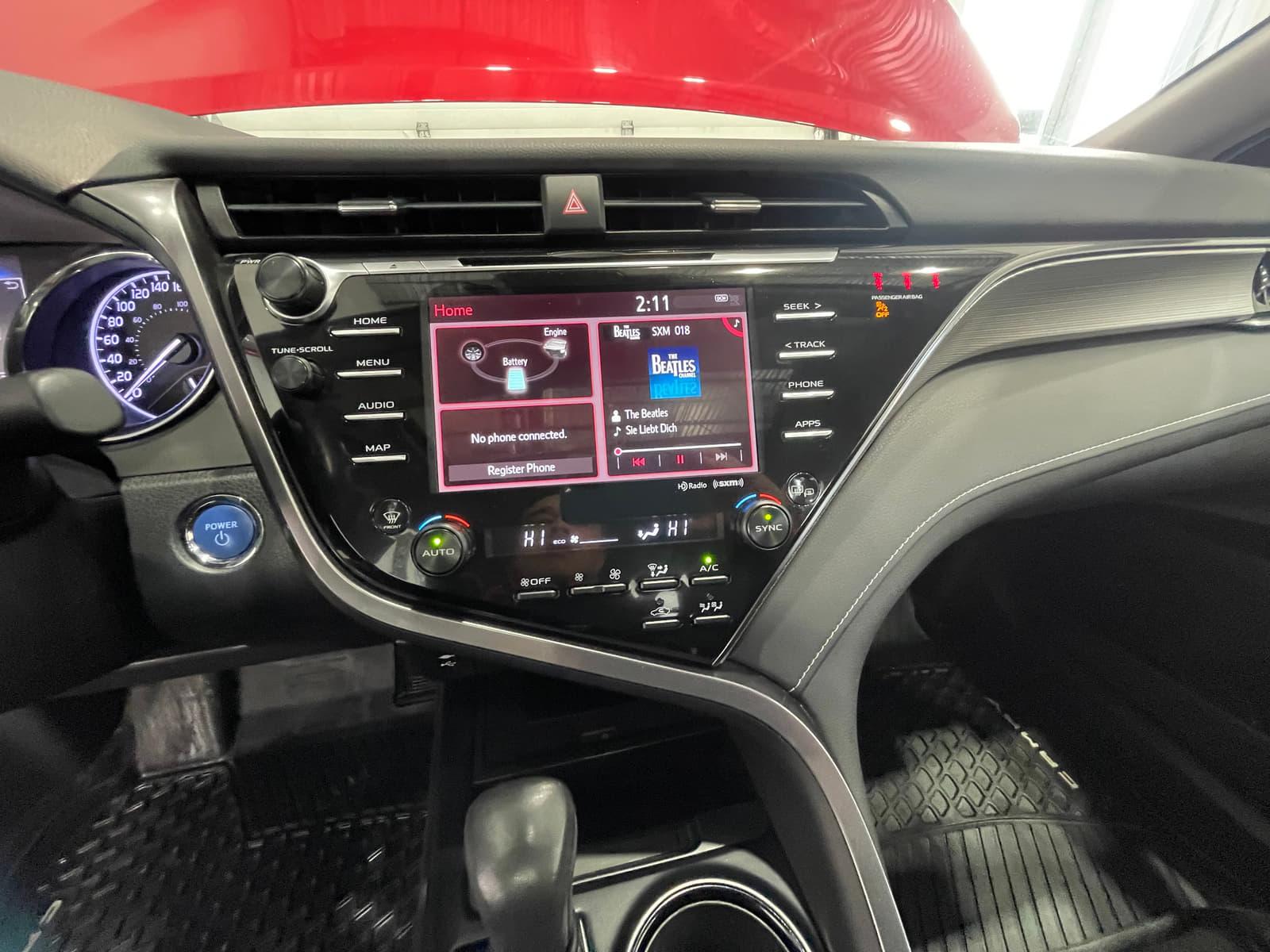 Toyota Camry Hybrid 2019 - Image 36