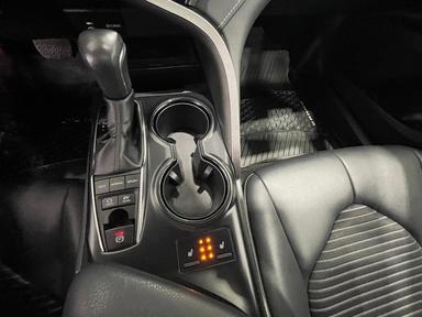 Toyota Camry Hybrid 2019 - Thumbnail 39