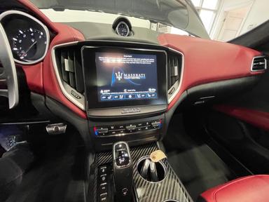 Maserati Ghibli 2020 - Thumbnail 35