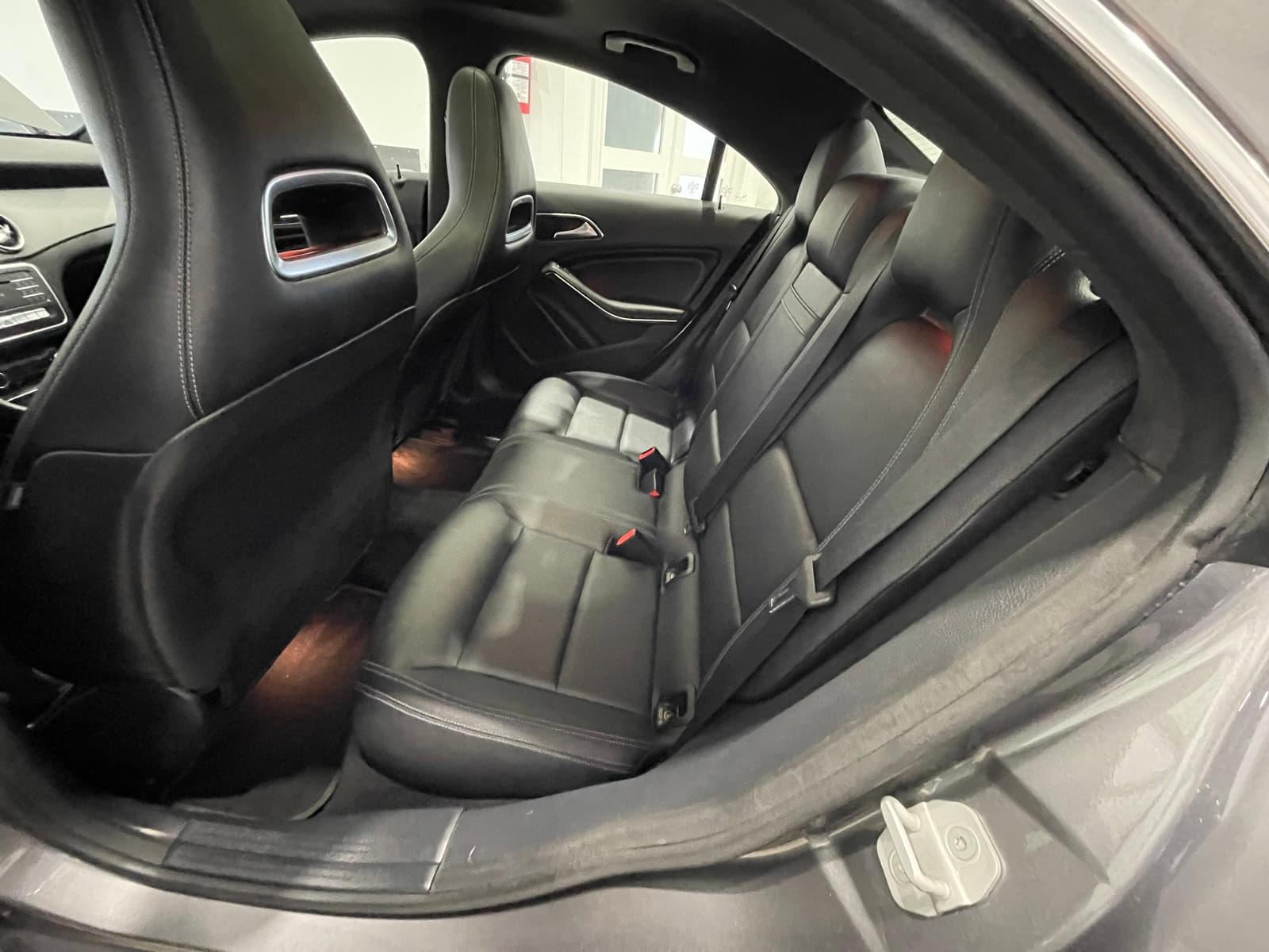 Mercedes-Benz CLA 250 2017 - Image 21