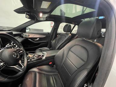 Mercedes-Benz C 300 2019 - Thumbnail 19