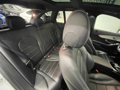 Mercedes-Benz C 300 2019 - Thumbnail 26