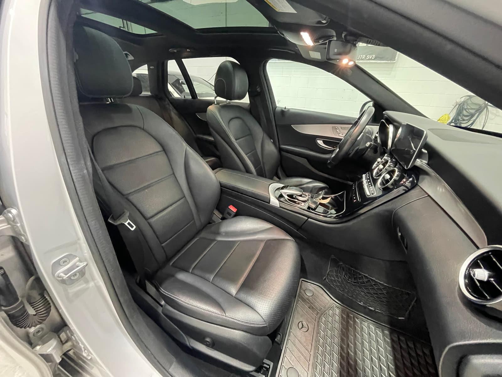 Mercedes-Benz C 300 2019 - Image 28