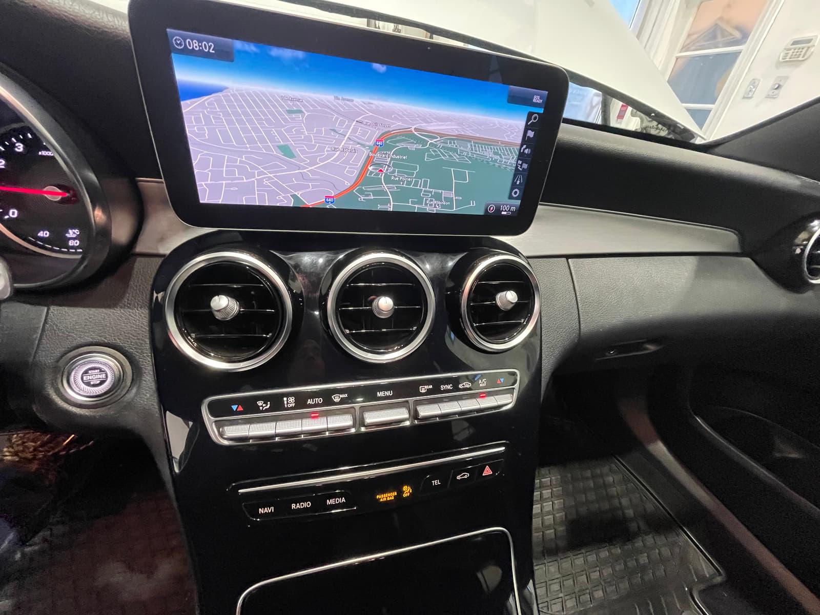 Mercedes-Benz C 300 2019 - Image 37