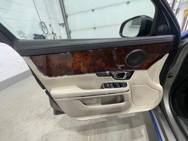 Jaguar XJL 2017 - Thumbnail 21
