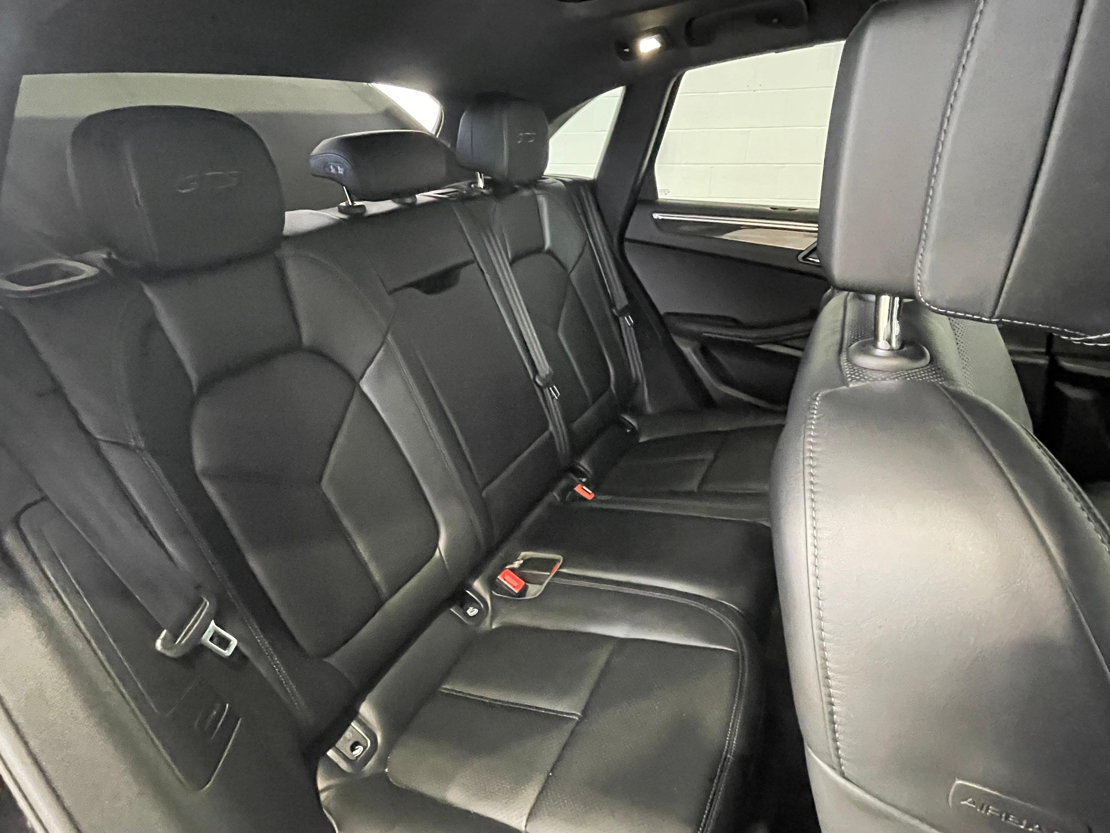 Porsche Macan 2021 - Image 20