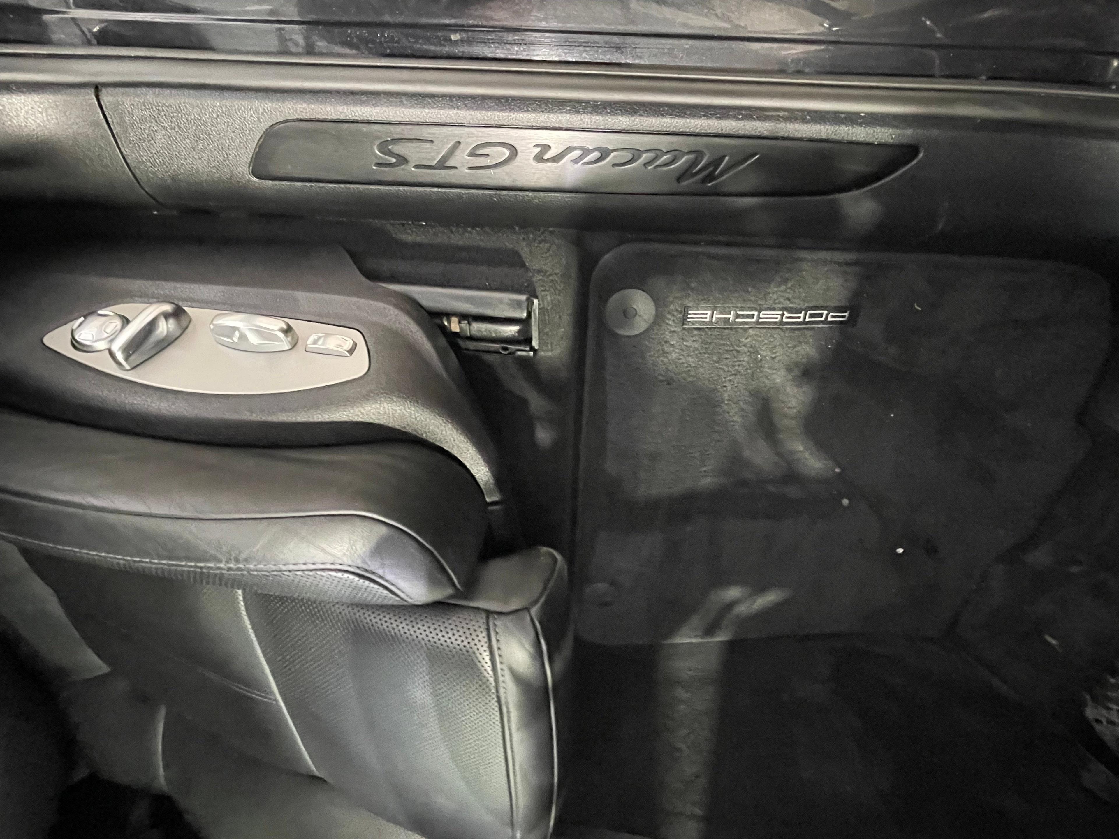 Porsche Macan 2021 - Image 23