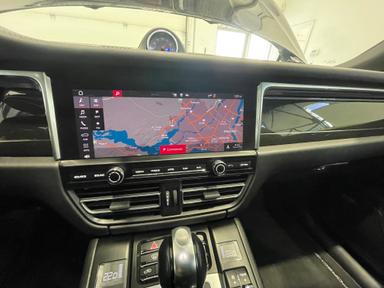 Porsche Macan 2021 - Thumbnail 38