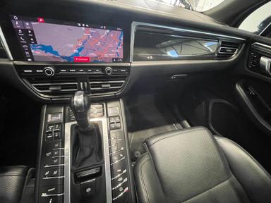 Porsche Macan 2021 - Thumbnail 39