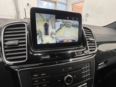 Mercedes-Benz GLE 550 2017 - Thumbnail 31