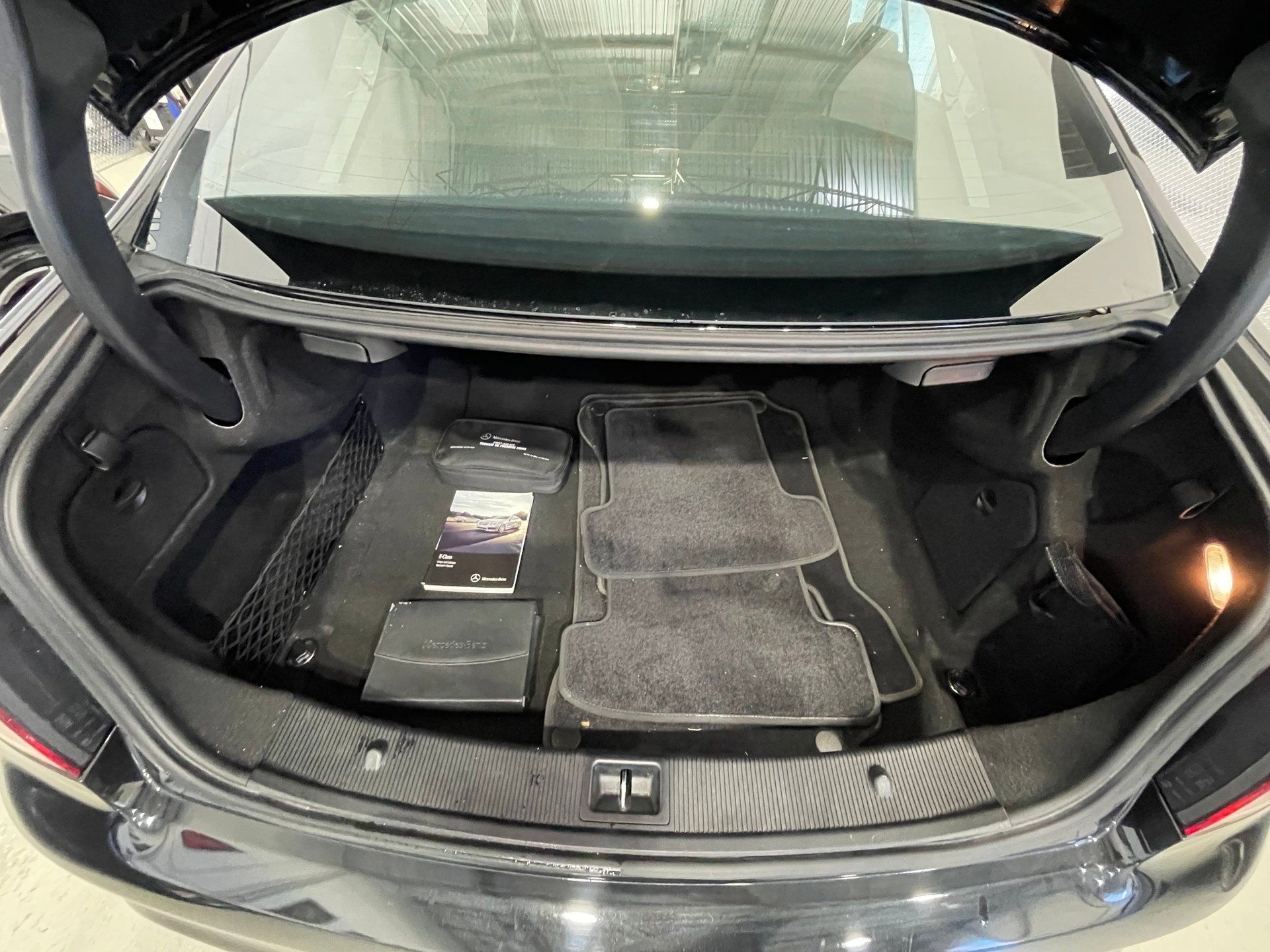 Mercedes-Benz E 400 2016 - Thumbnail 16