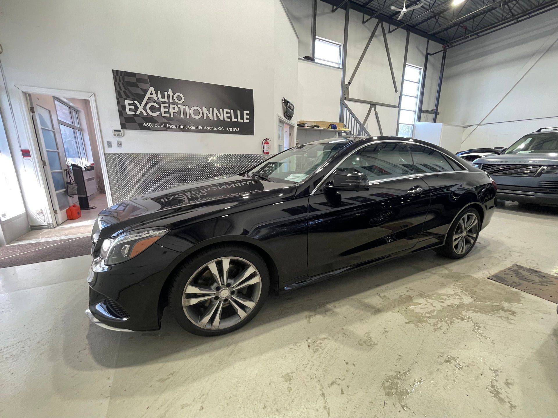 Mercedes-Benz E 400 2016 - Thumbnail 10