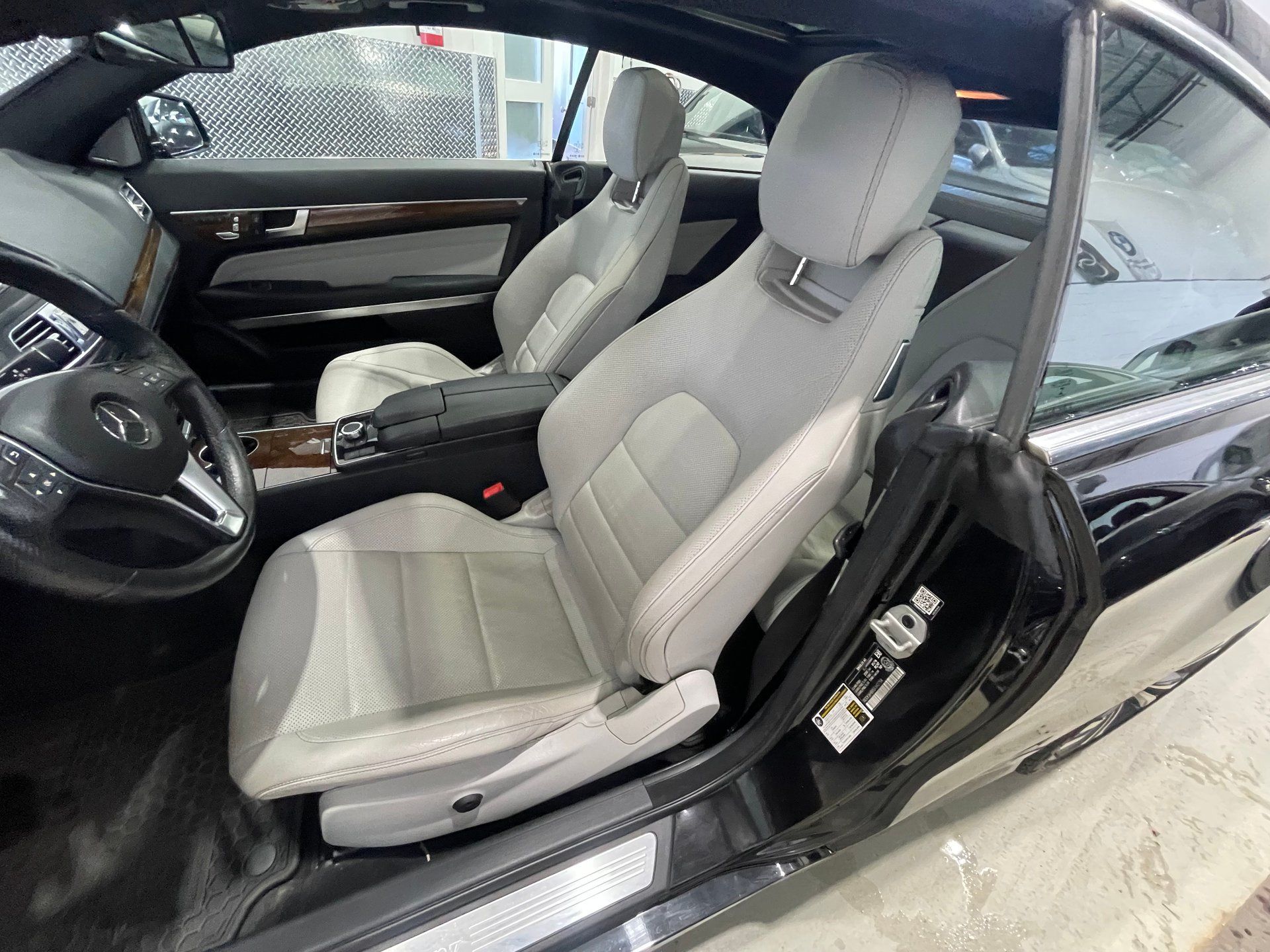Mercedes-Benz E 400 2016 - Thumbnail 11